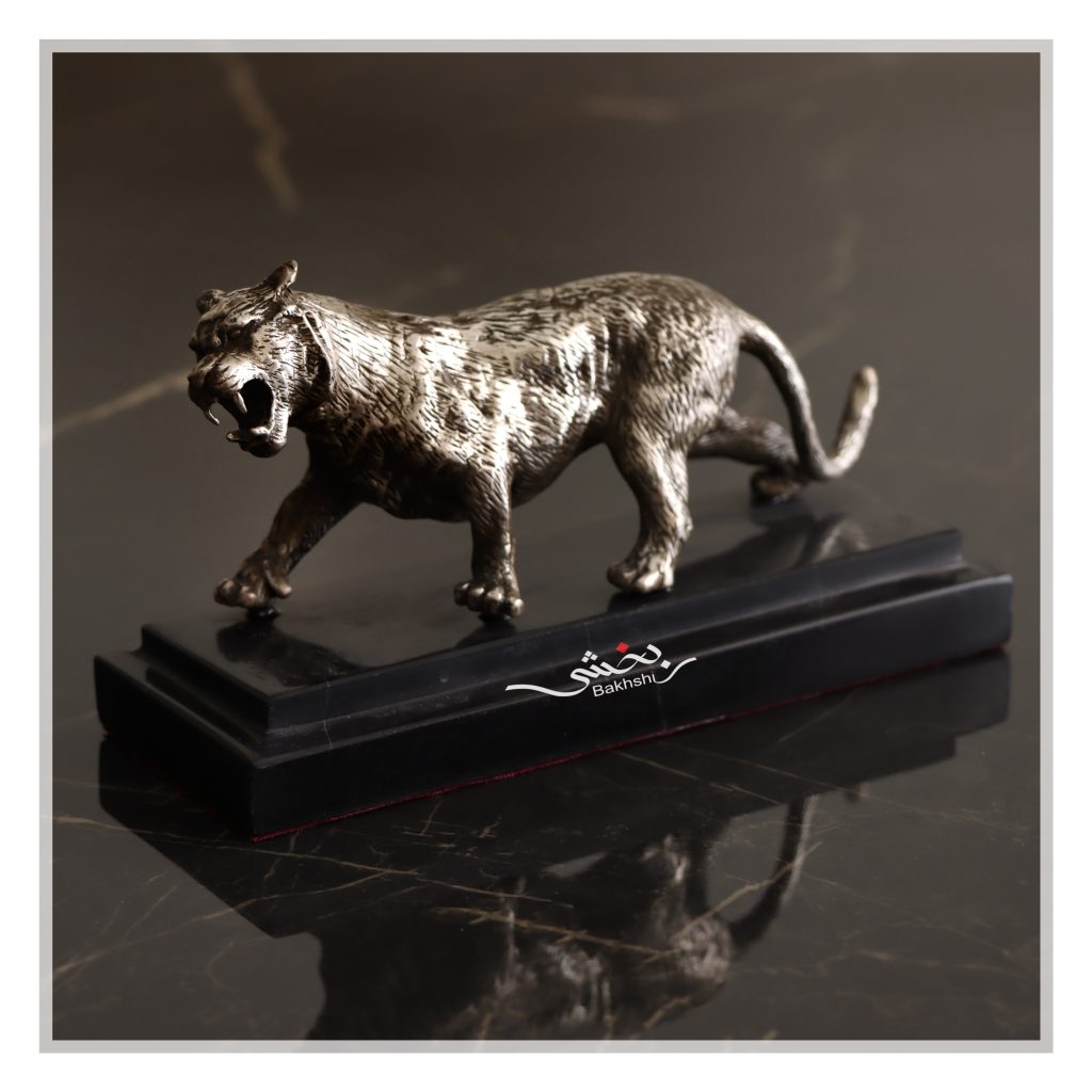 مجسمه ببر نقره عیار 92.5