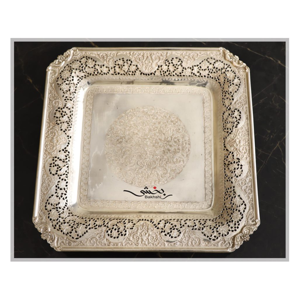 بشقاب مربع نقره قلم گل و مرغ و مشبک عیار 84