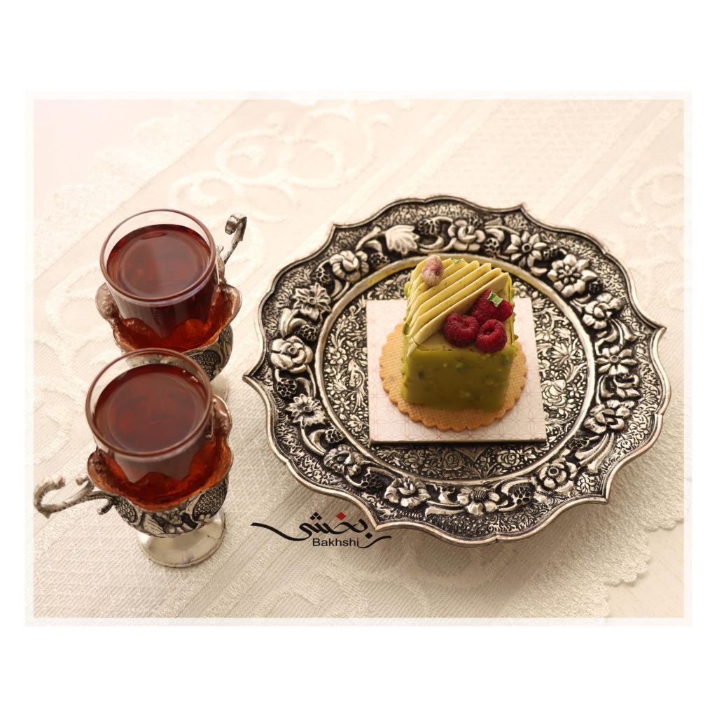 شیرینی خوری نقره قلم گل برجسته درجه یک عیار 90