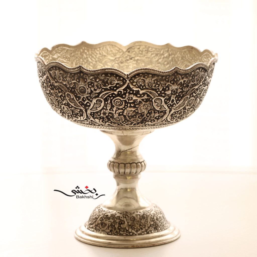 کاسه پایه دار نقره گل و مرغ درجه یک عیار 90
