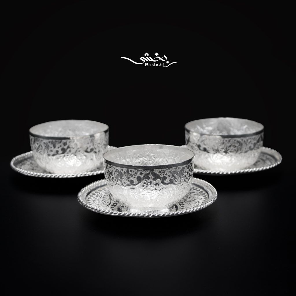 ست کاسه بشقاب نقره گل و مرغ عیار 84