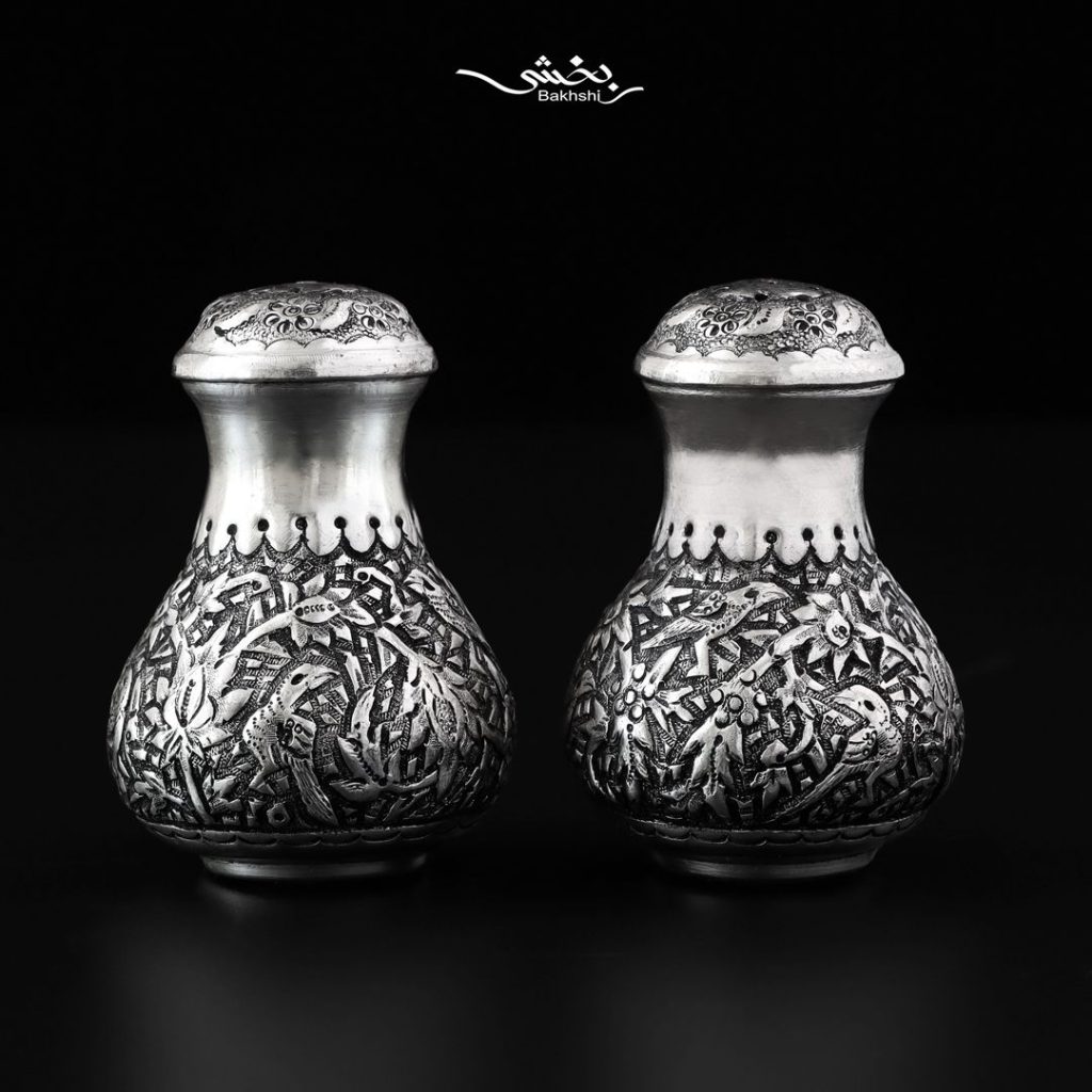 نمکدان نقره جفتی شکم دار قلم گل و مرغ درجه یک