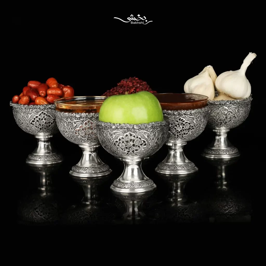 کاسه نقره پایه دار گل و مرغ مشبک اعلا در نقره بخشی