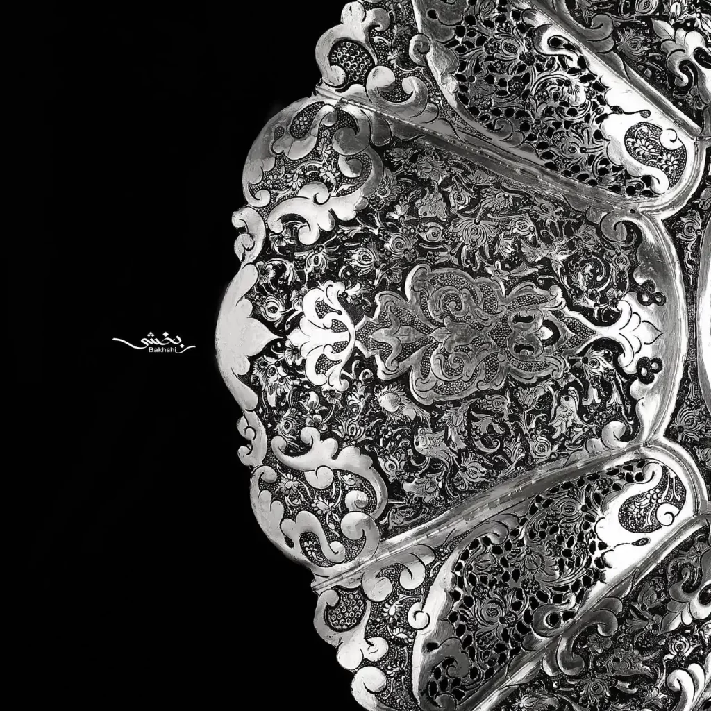 شیرینی خوری نقره پایه کوتاه گل و مرغ