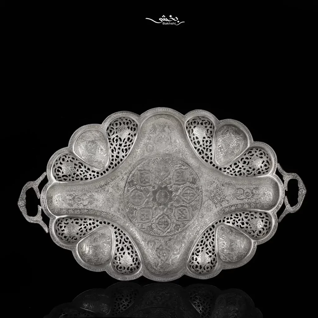 شیرینی خوری نقره بیضی دسته دار گل و مرغ