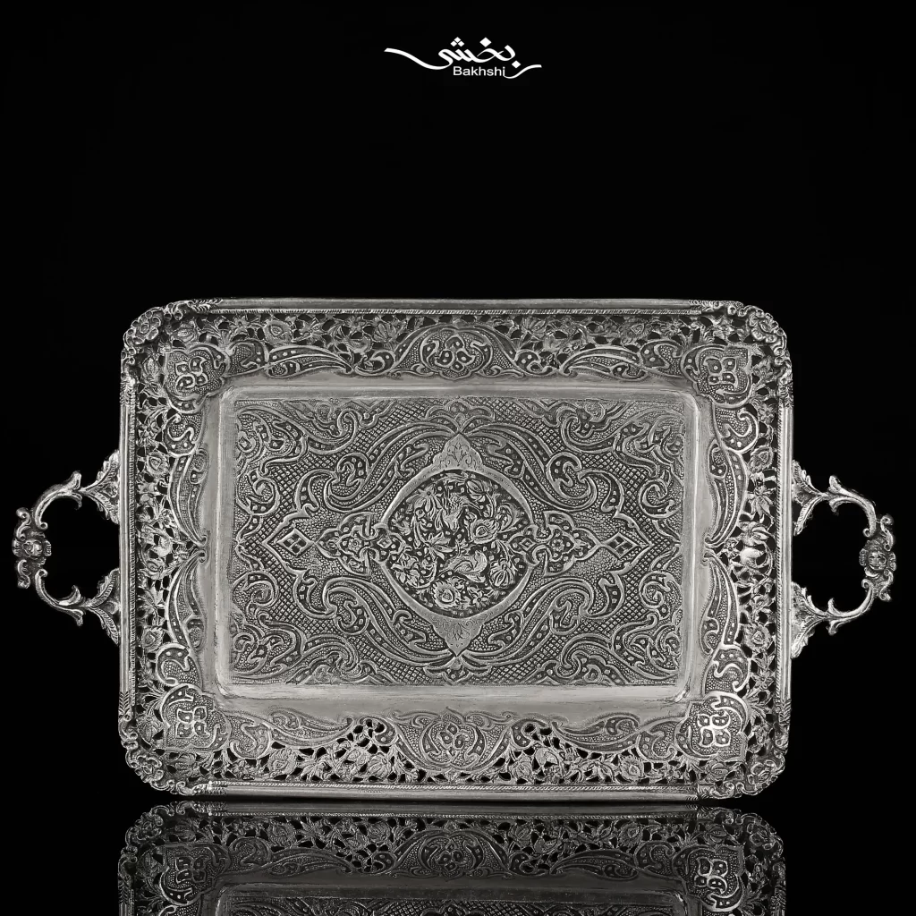 فرمانبر نقره دسته دار مشبک و گل و مرغ ریزقلم اعلا