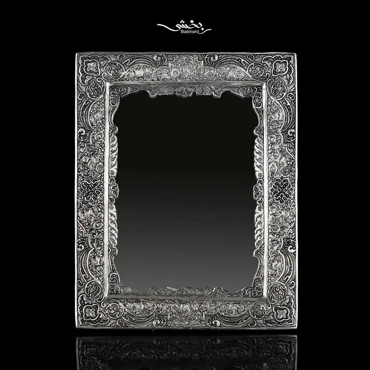 photo_2025-05-10_16-01-48 آینه و شمعدان نقره گل و مرغ ریزقلم مشبک اعلا