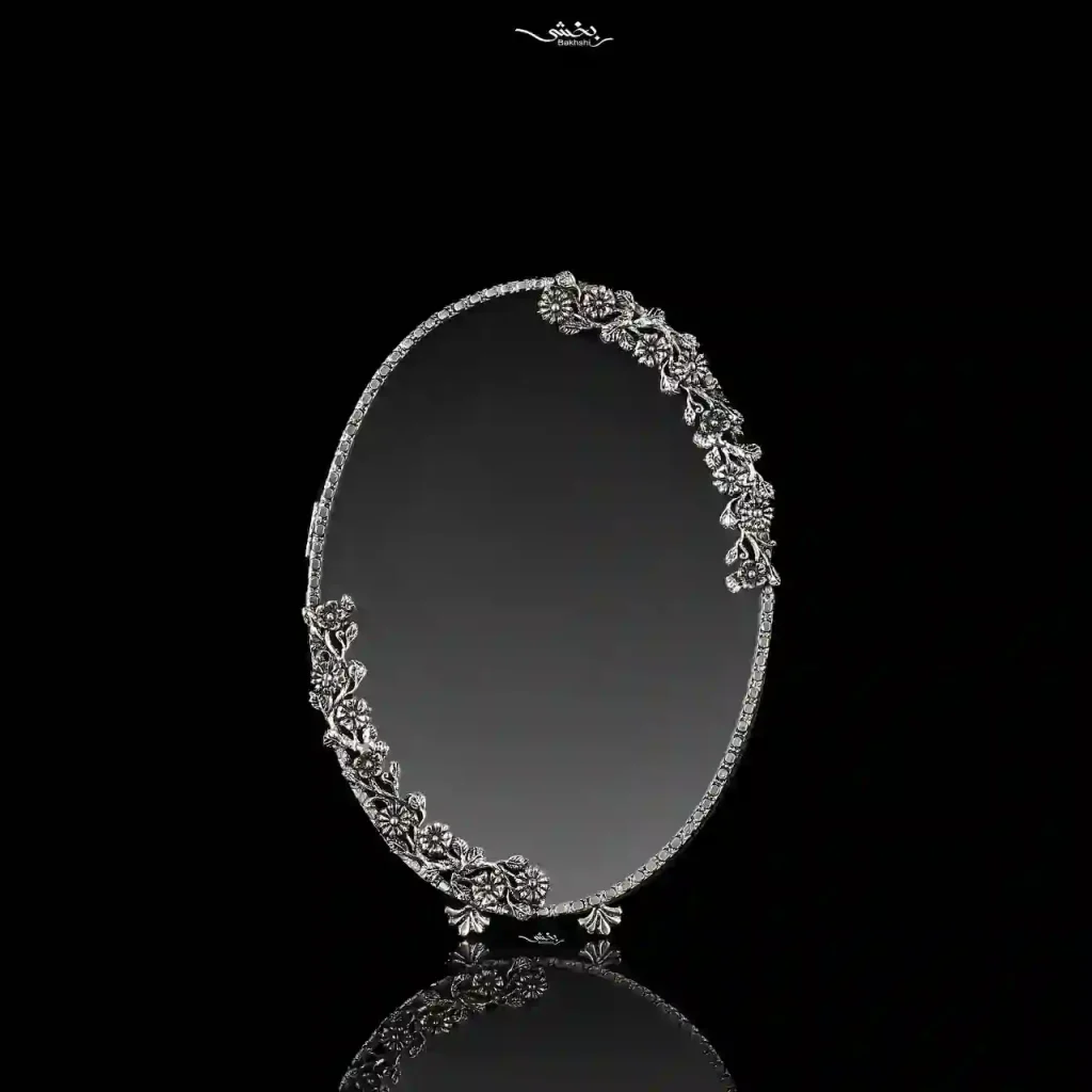 قاب عکس بیضی شکوفه مدرن