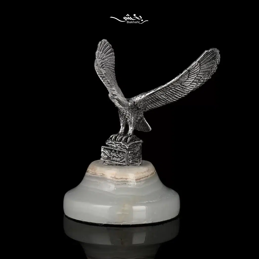 تندیس نقره عقاب