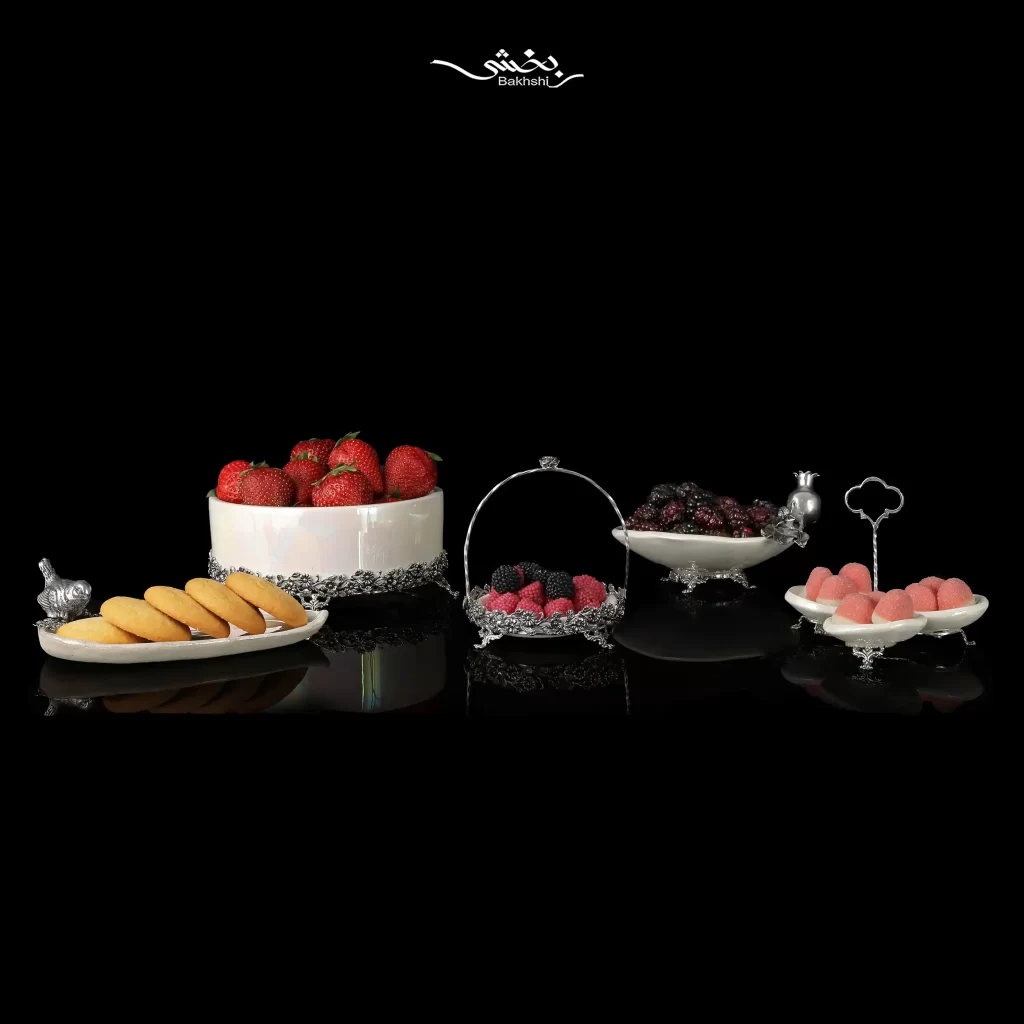 ظروف ترکیب با نقره؛ کشف دنیای شگفت‌انگیز سرامیک نقره در گالری نقره‌بخشی