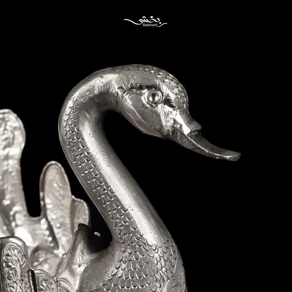 قو نقره قلم گل و مرغ متوسط