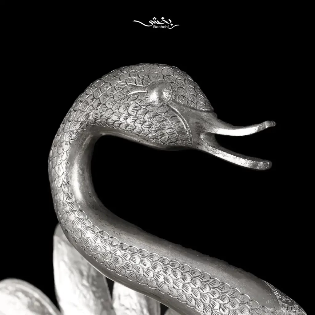 قو نقره قلم گل و مرغ بزرگ