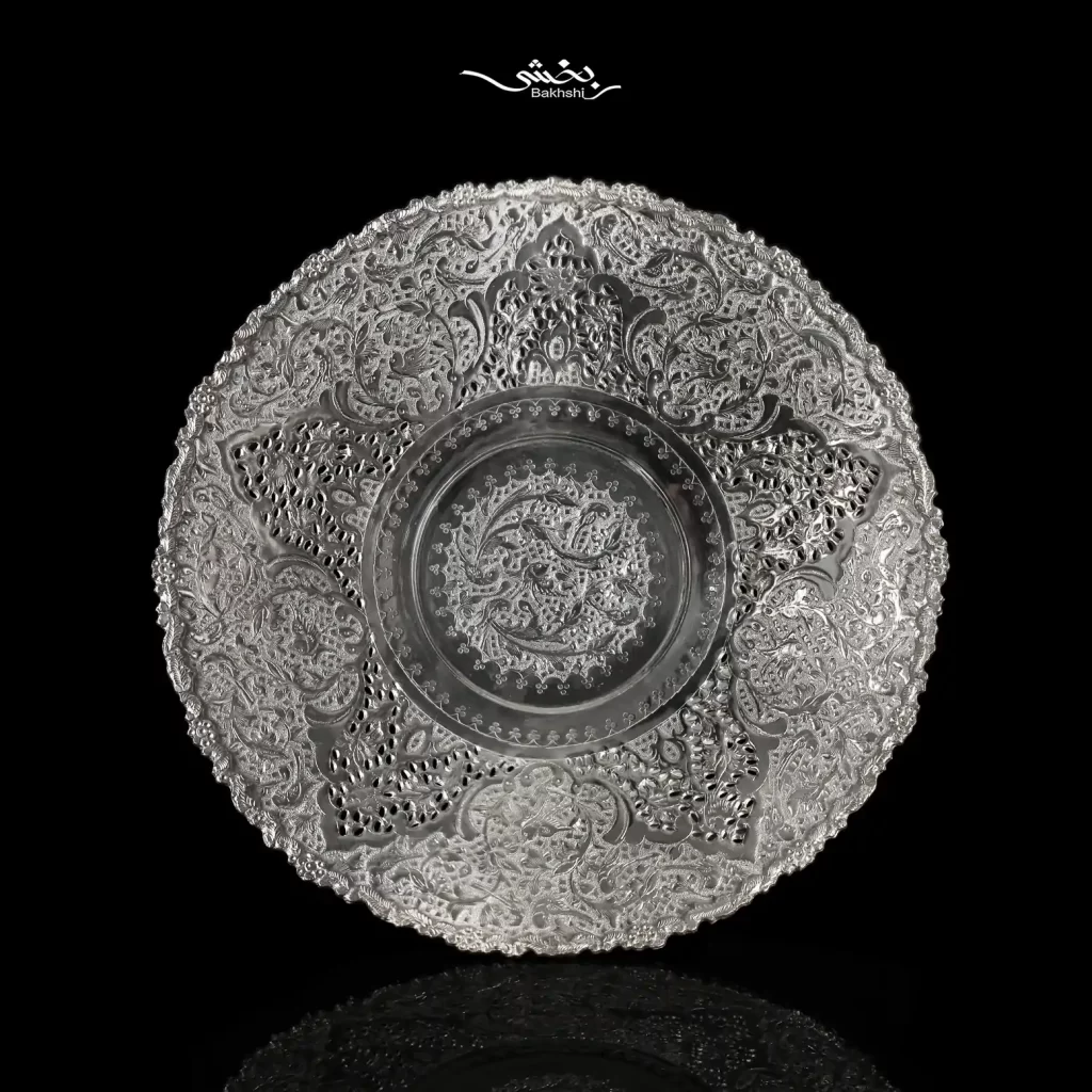 شیرینی خوری نقره قلم گل و مرغ پایه دار