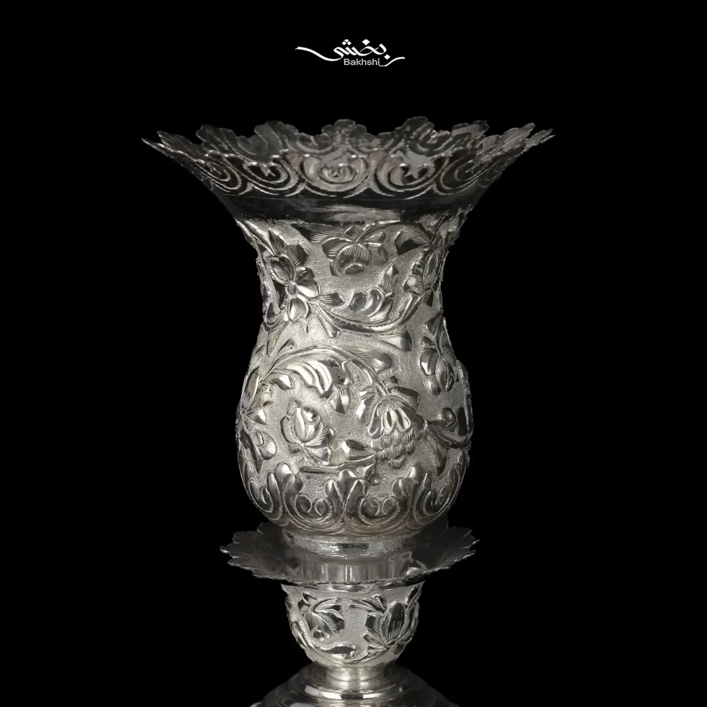 شمعدان نقره لاله بدون آویز گل برجسته