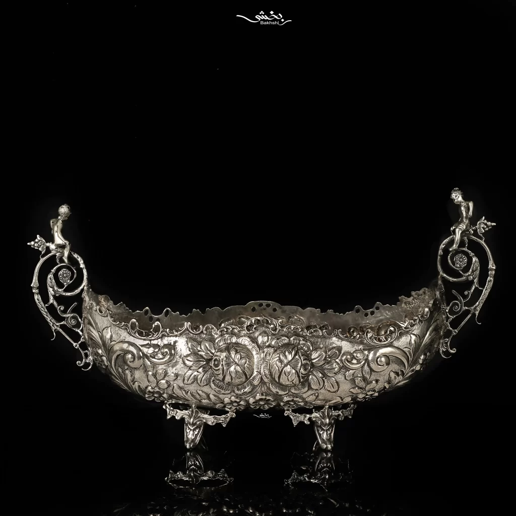 ست کشکول دسته دار و شمعدان سه شاخه نقره مدرن