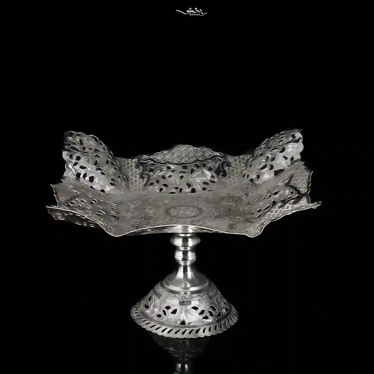 photo_14_2025-10-01_17-54-13 شیرینی خوری نقره پایه دار مربع قلم تبریز