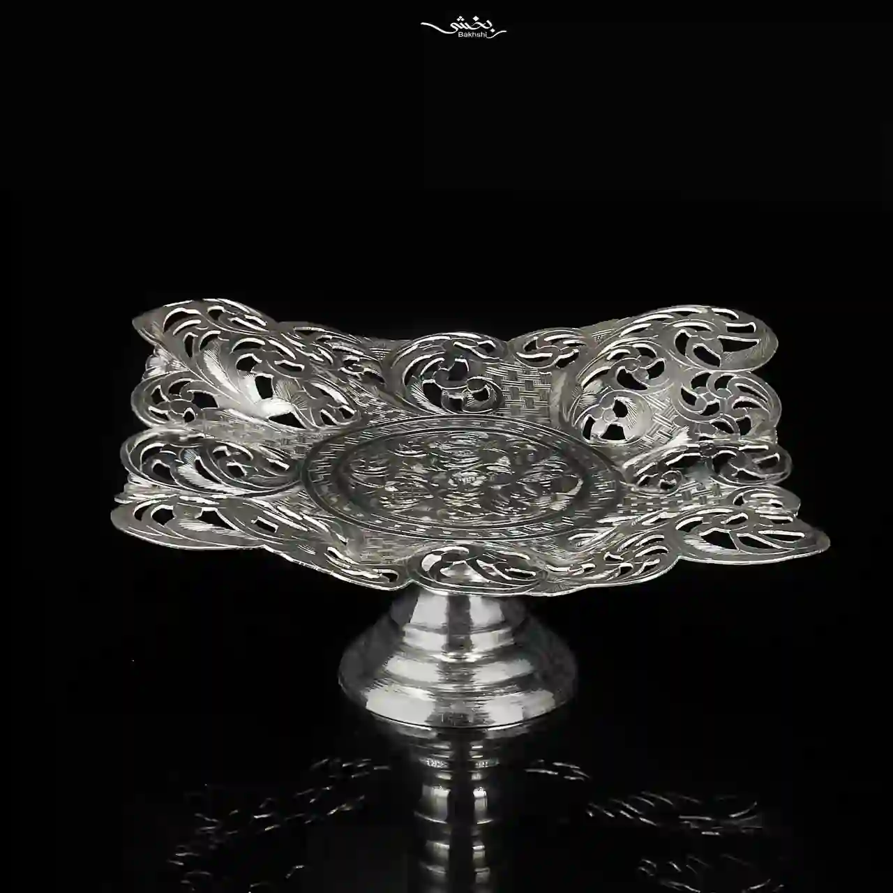 photo_14_2025-10-21_14-48-33 شیرینی خوری نقره مربع پایه دار قلم تبریز