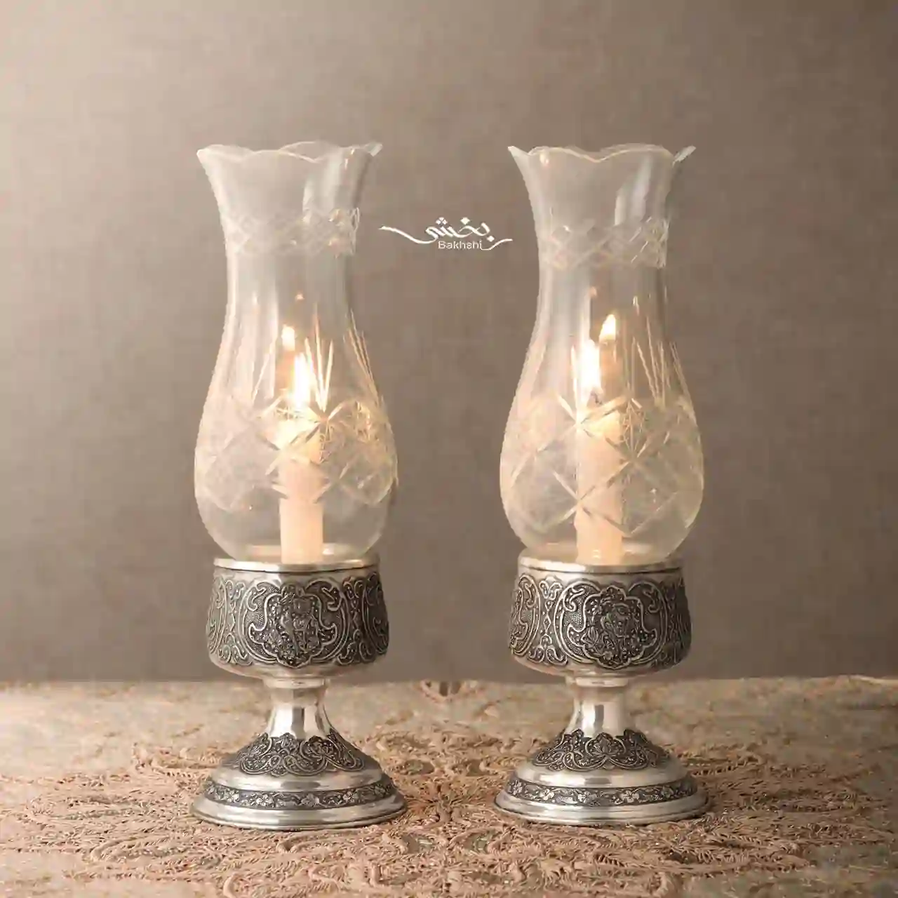 photo_1_2025-10-04_17-54-54 شمعدان نقره حباب خور کوتاه گل و مرغ اعلا