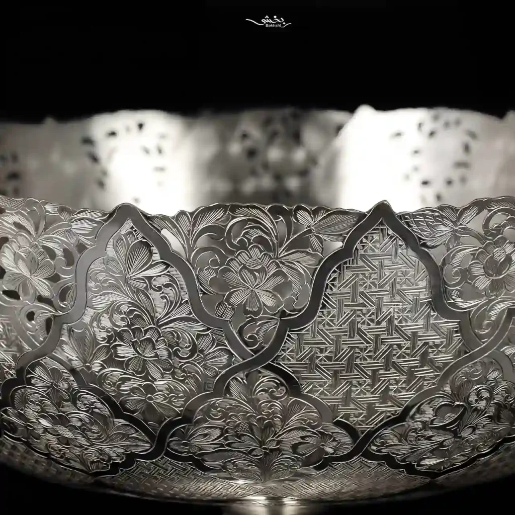 کاسه گرد پایه دار نقره قلم تبریز