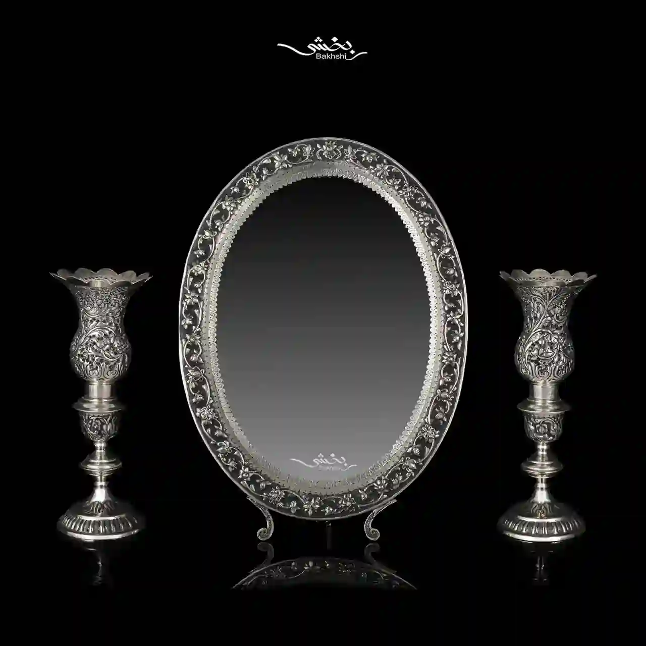 photo_53_2025-10-21_14-48-33 ست آینه بیضی و شمعدان لاله نقره گل برجسته