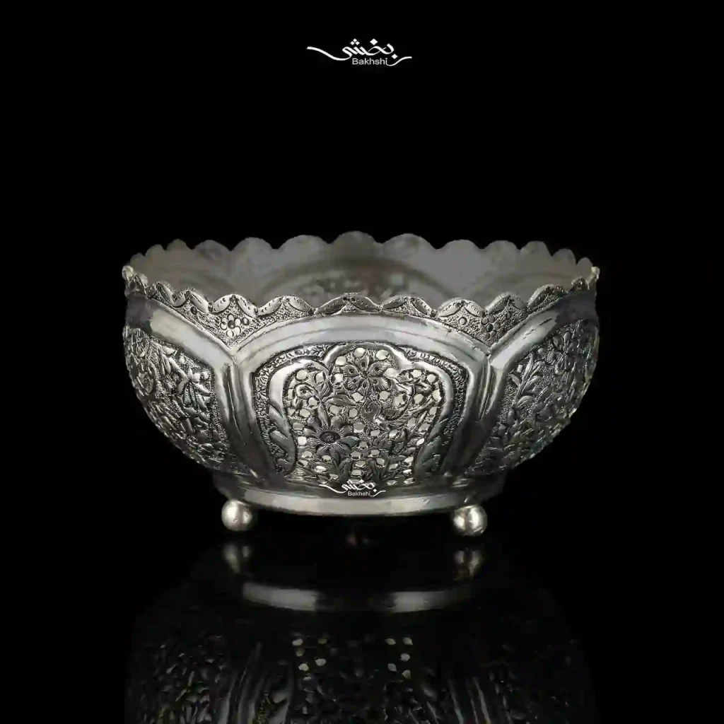 کاسه نقره پایه گلوله ای قلم گل و مرغ