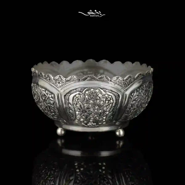 کاسه نقره پایه گلوله ای قلم گل و مرغ