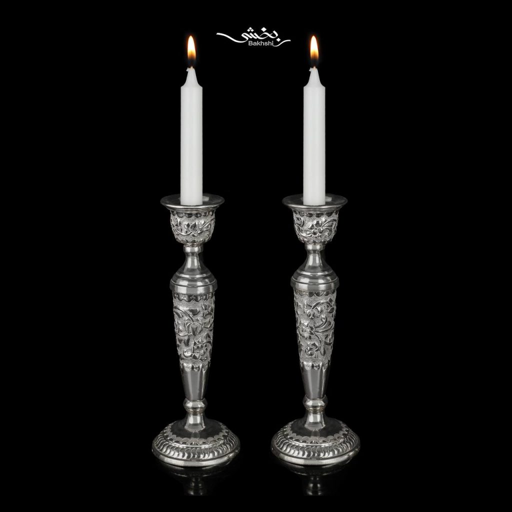 شمعدان نقره تکشاخه گل برجسته