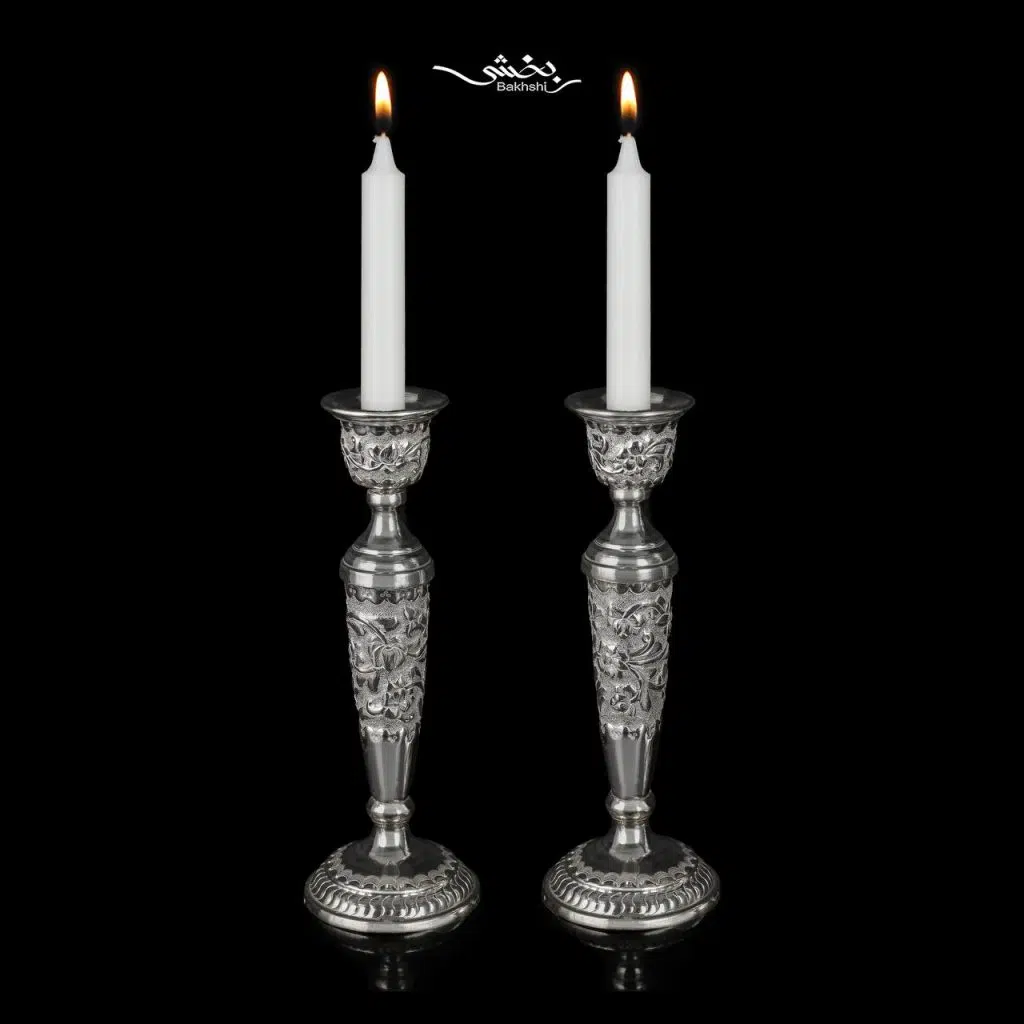 شمعدان نقره تکشاخه گل برجسته
