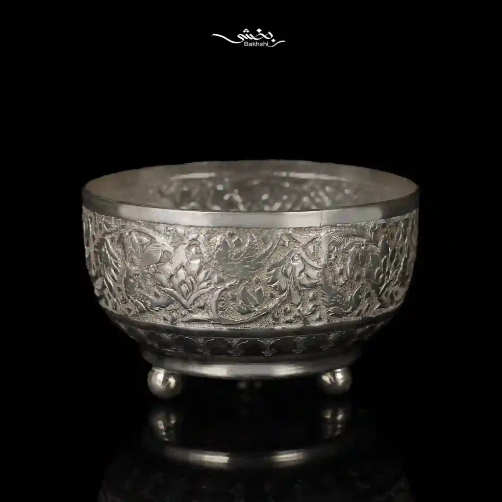 کاسه نقره پایه گلوله ای قلم گل و مرغ