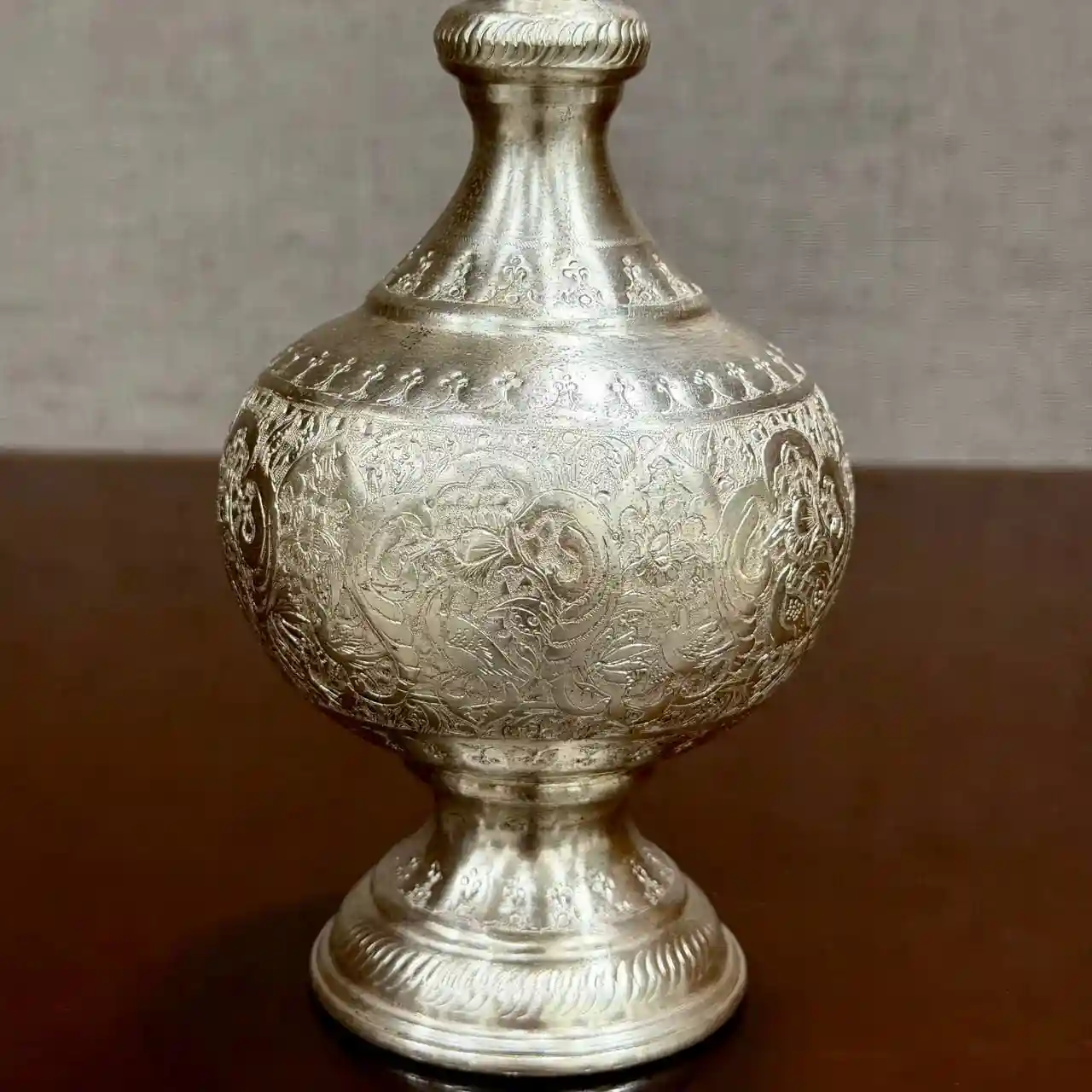 تنگ نقره قلم گل و مرغ درب دار
