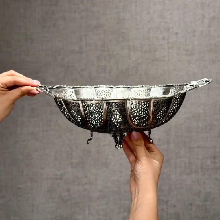 ظرف نقره بیضی قلم گل و مرغ و مشبک